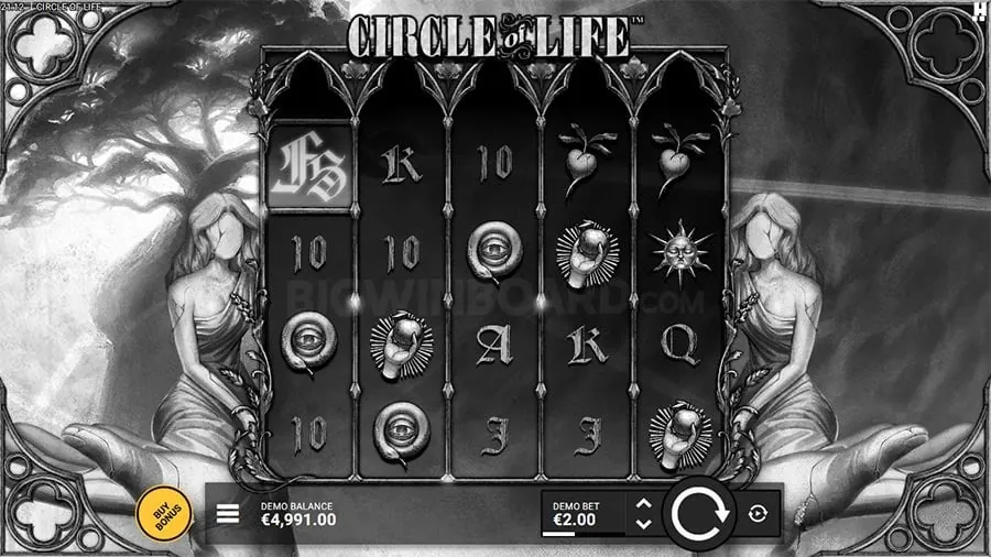 Live dealer spinning roulette wheel at 666zk